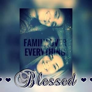 Meet your Posher, Bella